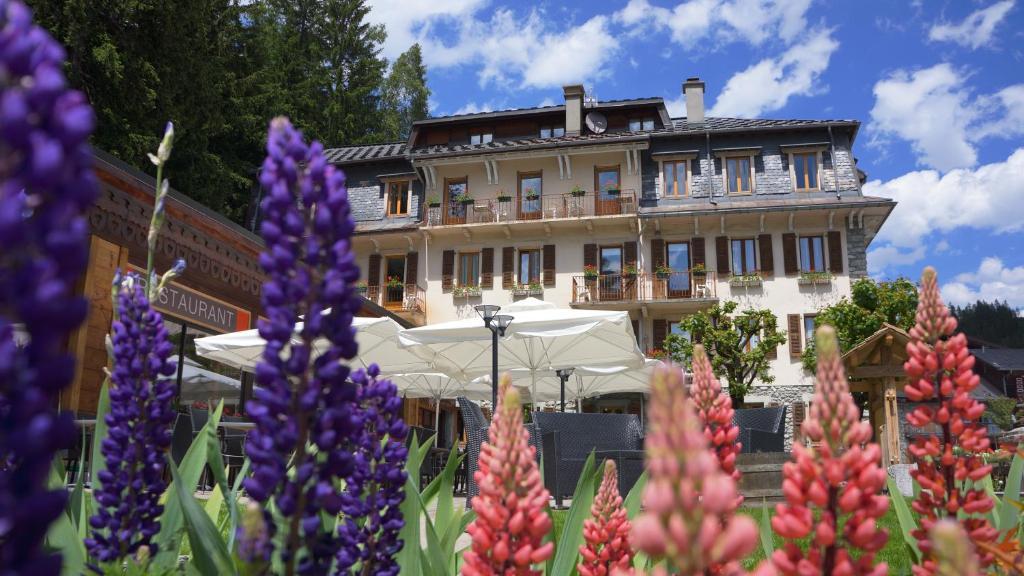 Hotel Restaurant La Couronne Chamonix Eksteriør billede