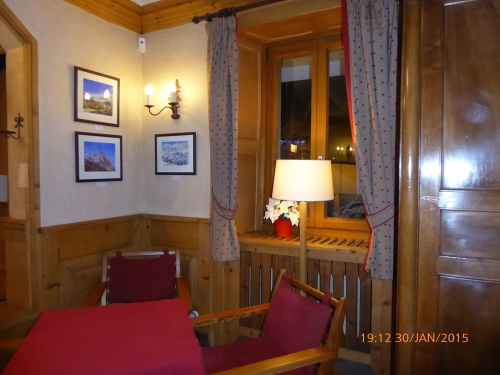 Hotel Restaurant La Couronne Chamonix Eksteriør billede