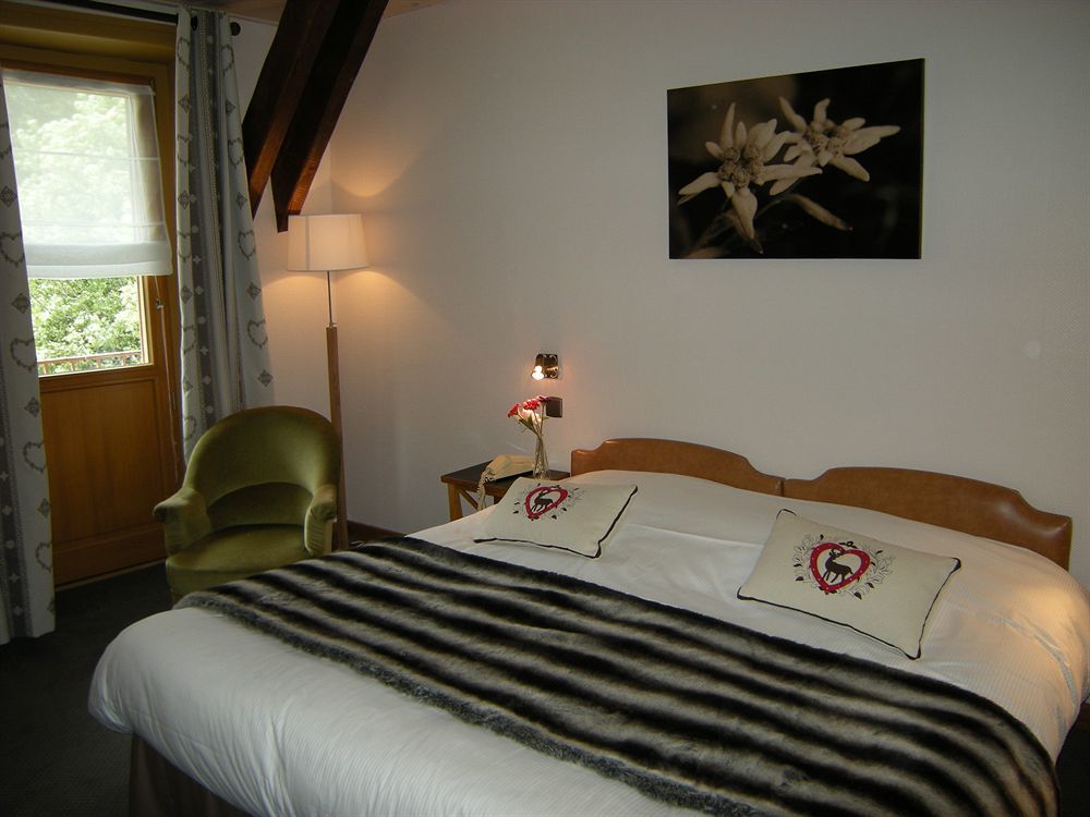 Hotel Restaurant La Couronne Chamonix Eksteriør billede